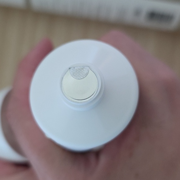 Honest Lavender Body Newborn Set NWOT - Picture 7 of 9